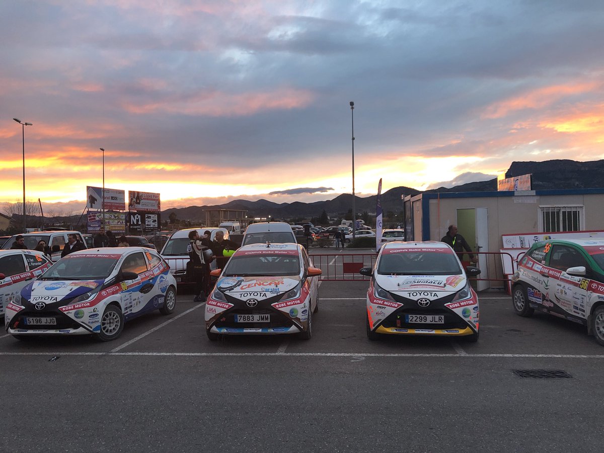 Gran resultado para el equipo después de la pequeña salida de la mañana noveno puesto <a href="/CarSlotDesigns/">CarSlot Designs</a> <a href="/renaultmostoles/">Renault Mostoles</a> <a href="/toyotakobemotor/">Toyota Kobe Motor</a> <a href="/SegurosBF/">BFSeguros</a> <a href="/electrosanz/">Electrosanz</a>