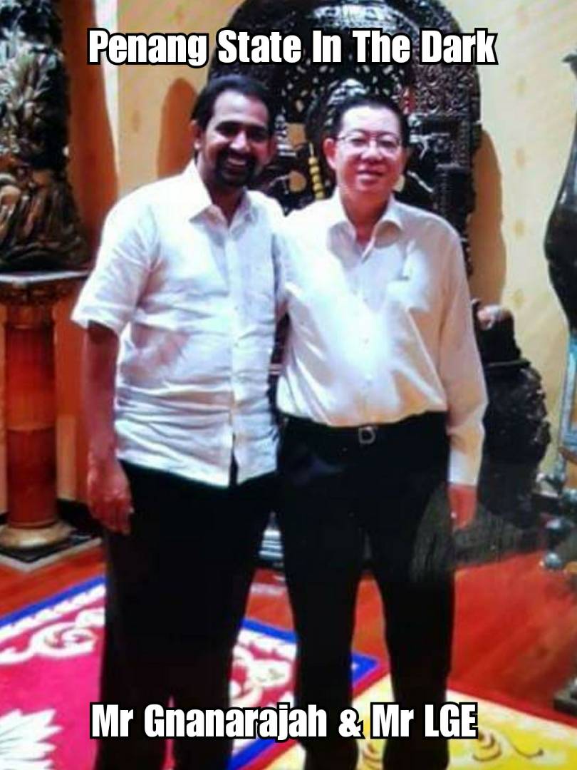 PenangReport's tweet photo. Sebelum ini dia kata "We in the dark" didalam kes RM19j melibatkan Gnanarajah tetapi tular gambar ini memperlihatkan seumpama beliau "In the sportlight" @Huan2U mempersoalkan pekara ini dan menyifatkan pemimpin DAP umpama "Cap Ayam" kerana takut membicarakan kes Terowong #penang https://t.co/e2nb5JOhFB