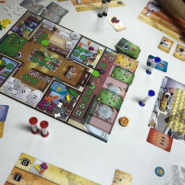 DraftMechanic's tweet image. More #KitchenRush today at @megamoosecon’s Quarterly Moosecon. Ever played the video game Overcooked? That, but a board game from @artipia_games. Fun! Panic! ift.tt/2FKfxRH