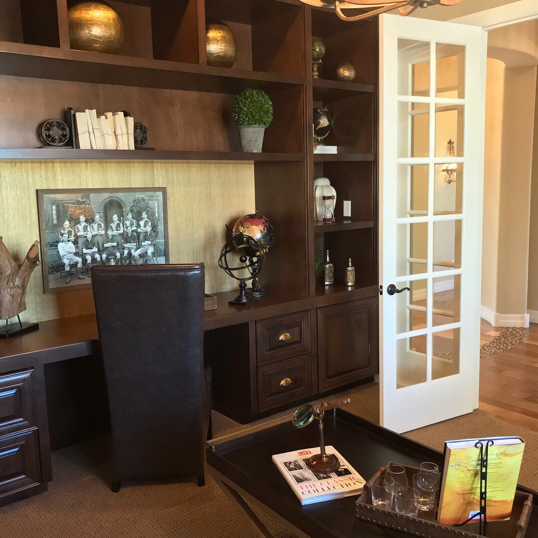 TettoRealty's tweet photo. If only all offices looked this great.
.
#office #officedecor #officespace #officedesign #offices #homeoffice #homeofficedecor #homeofficeideas #realestate #luxuryhome #luxuryrealestate #tempe #tempeaz #chandler #chandleraz #gilbert #gilbertaz #phoenix #phoenixaz #mesa #mesaaz https://t.co/VOQiEha6d5