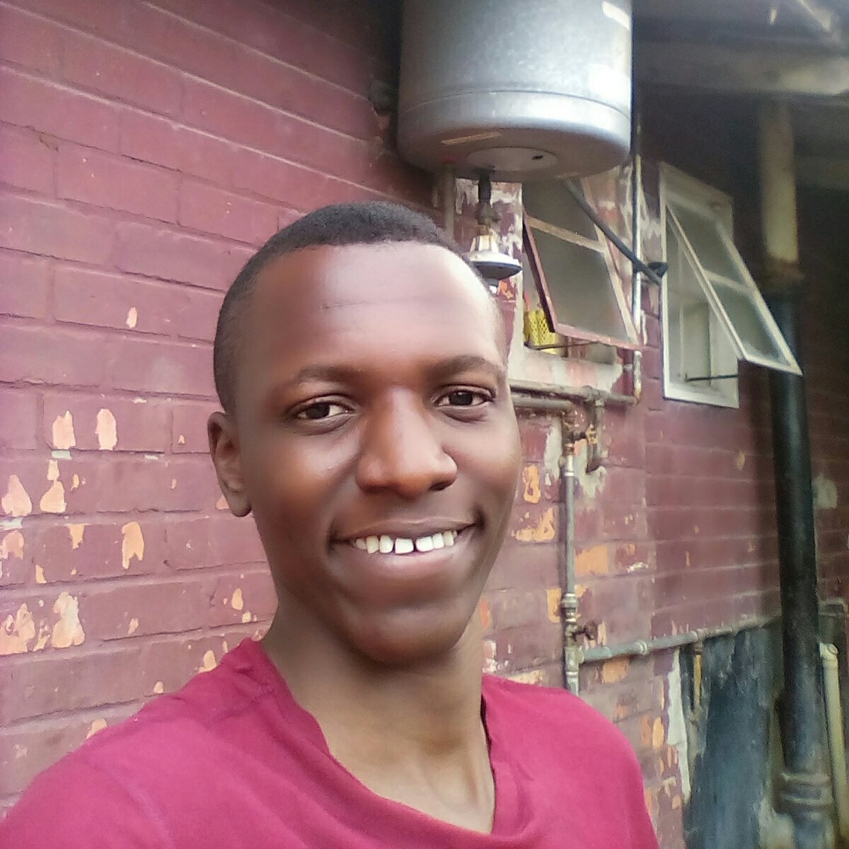AMhongo tweet picture