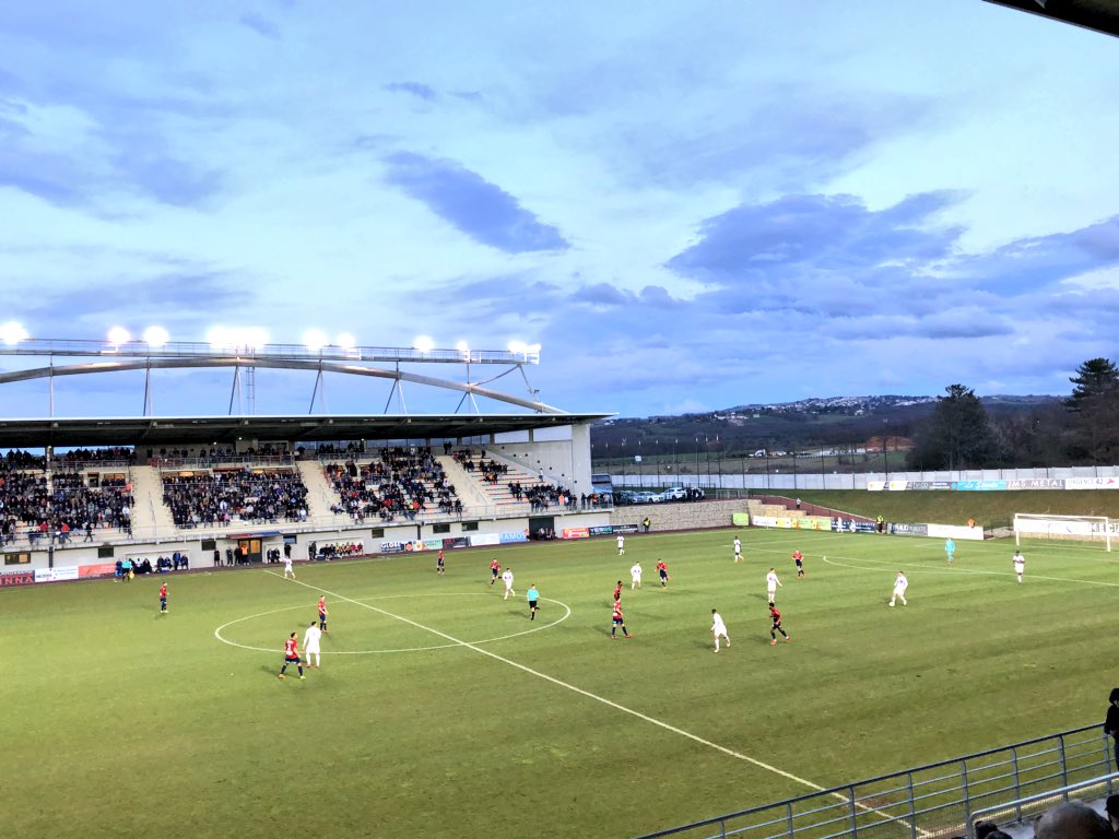 MricDavid's tweet photo. #ASFOL @asfandrezieux 0 - @OL 0 . Un bon point pour la course à la première place . Pour la montée en national @Romain_Revelli @L_Envol_Stadium @andrezieuxbth #TeamASF ⚽️🔝 https://t.co/uP1ZG8FYY7