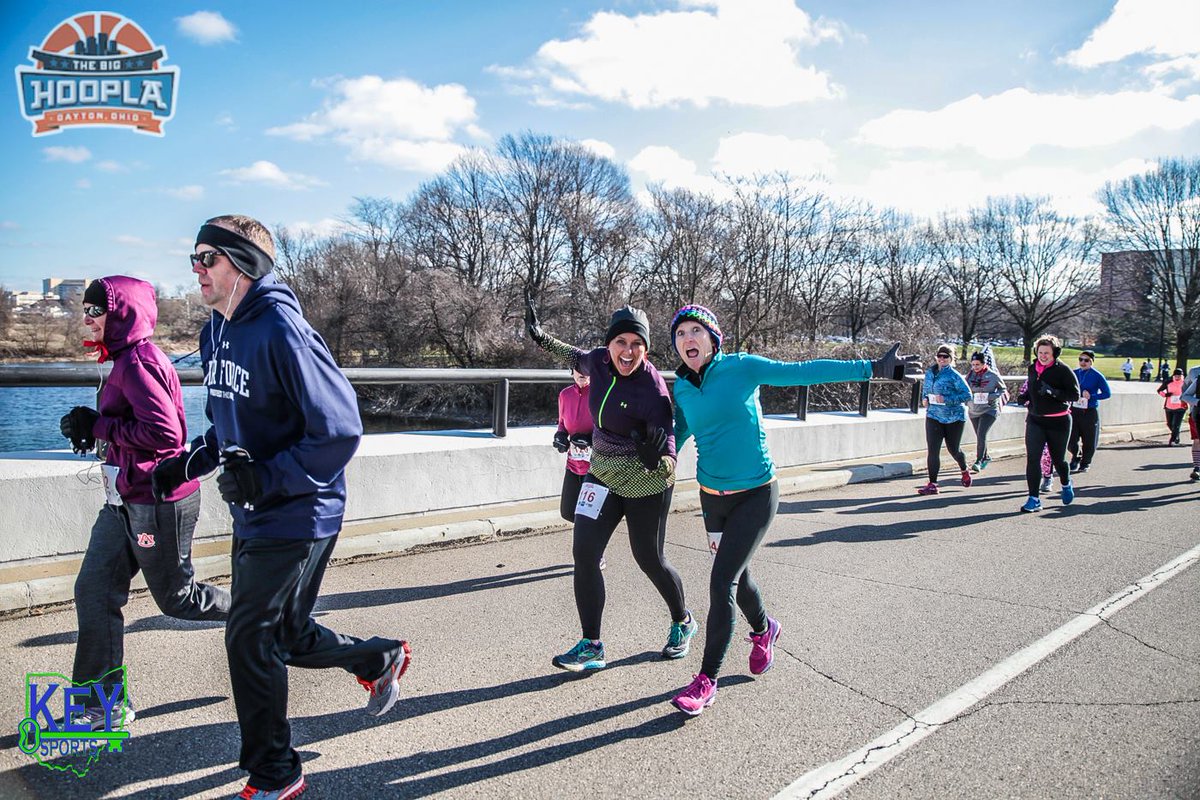 RunKeySports's tweet photo. Hands up if you're ready for the @DaytonHoopla #FourMiler! If you're not already registered, do so at @itsyourrace and be part of the excitement in March as Dayton, Ohio tips-off the madness! #TheRoadStartsHere
Register: https://t.co/bWYHSn2LFS
Photo credit: @mikecimages https://t.co/NbqARqRHru