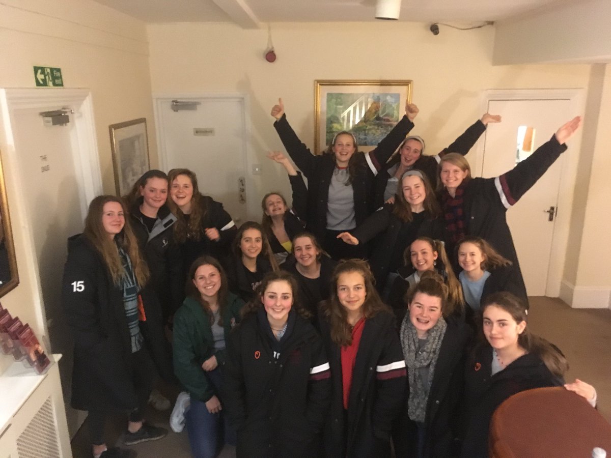 Westonbirt_PE's tweet photo. Off to dinner!! @WestonbirtPrep @WestonbirtSch https://t.co/O5Bcc1A5Yo