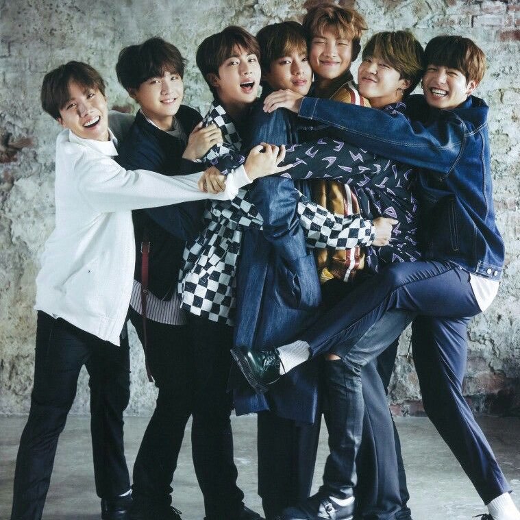 _nastya_bn_'s tweet photo. #BTS #BTSRU
#WeLoveYouSeokjin
"BTS без одного участника - не BTS..."
Любите каждого.
Они все заслуживают этого в равно мере. https://t.co/lUZQOF3oe2