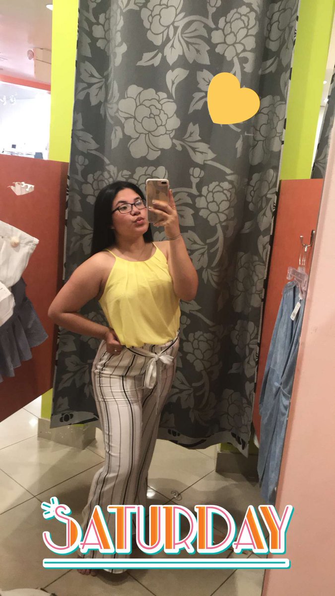 yeseniaxmorales's tweet photo. #fittingroompic https://t.co/JEk7zv2ANK