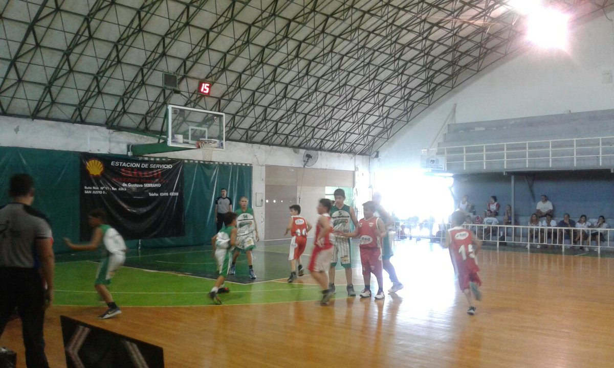 #OficialU13 <a href="/ClubSanjustino/">Club Sanjustino</a> 85 <a href="/Santarosabasket/">SantaRosaOficial</a> 21 (39-13) #Fecha2 #ZonaA