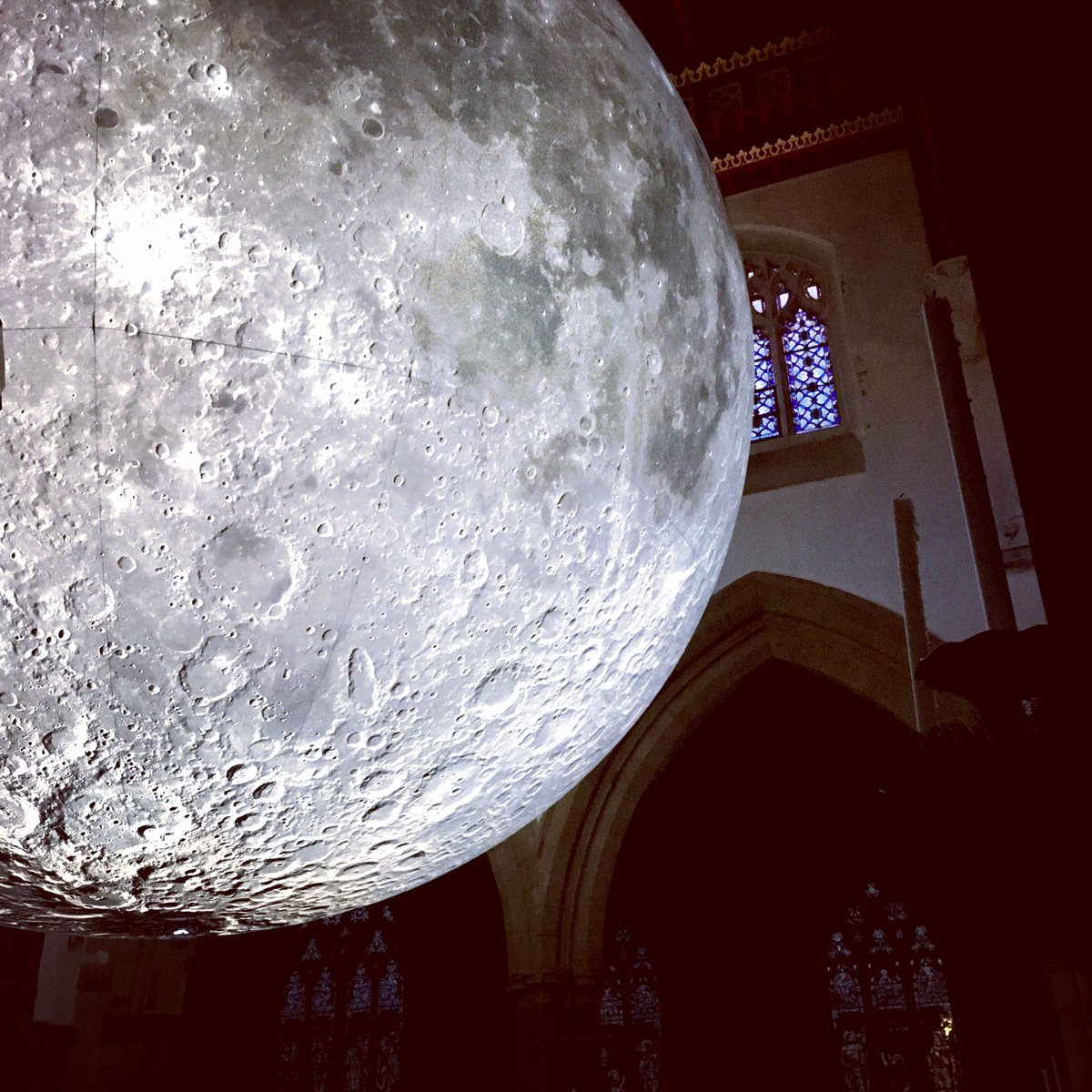 visit_leicester's tweet photo. The impressive #MuseumoftheMoon installation by Luke Jerram at @LeicsCathedral is lit up and looking spectacular tonight 🌒 Don’t miss your chance to see it as part of #BritishScienceWeek in #Leicester, on display until 18 March. https://t.co/8EEZco1mOZ https://t.co/EPWMlObY7K