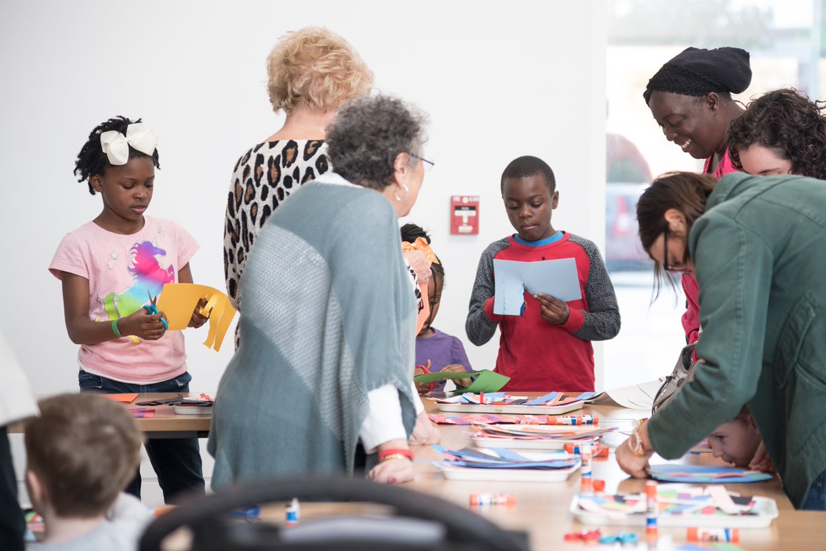 flocomuseum's tweet photo. Happening now! Join us for Family Day – Inspiration from Female Artists, going until 3pm.
.
#FamilyDay #FamilyDayatFCM #family #kids #FlorenceCountyMuseum #museum #museumlife #art #history #FlorenceCounty #FlorenceSC #SouthCarolina #SC #PeeDee #PeeDeeRegion https://t.co/0ugy7ubskM