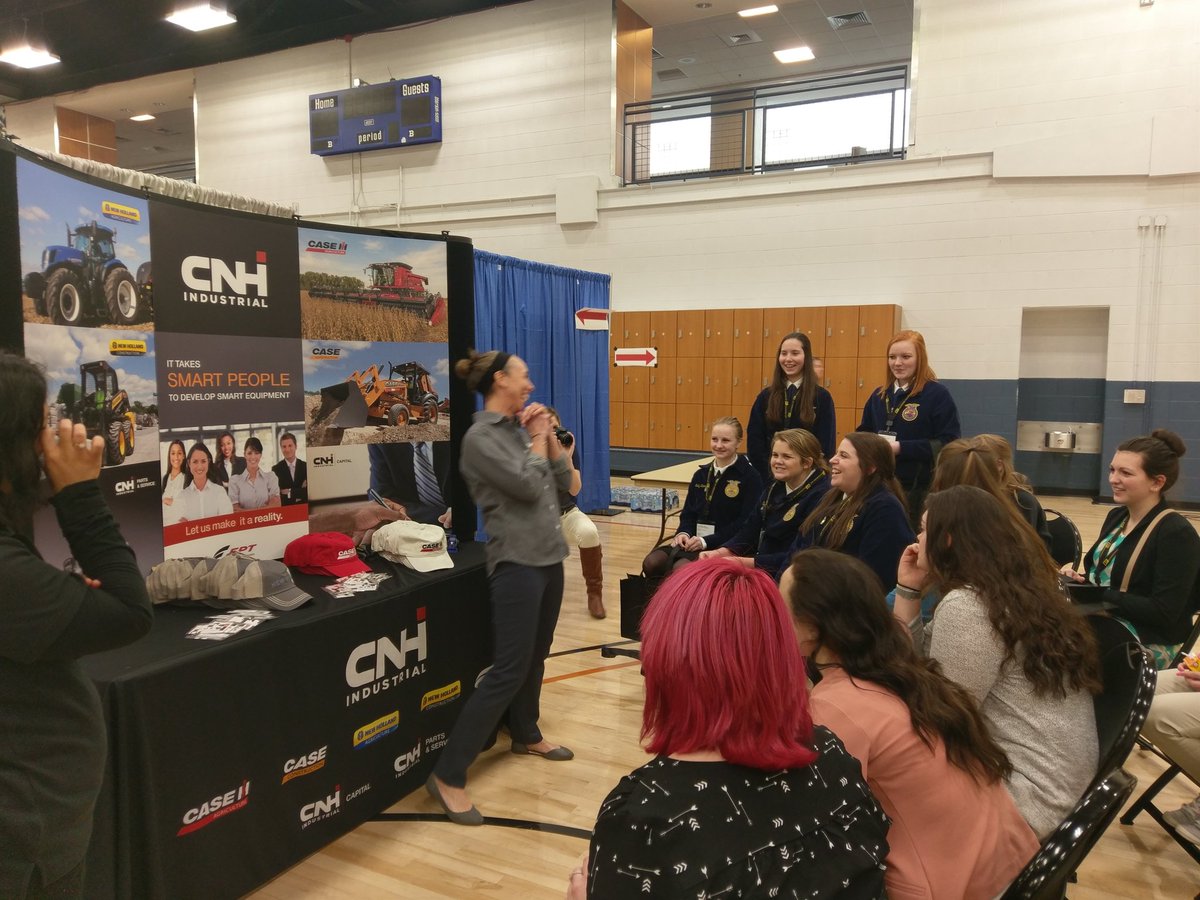 SomHSag's tweet photo. #SLSFFA at #WCFA18 https://t.co/ZRFQgAPJqE