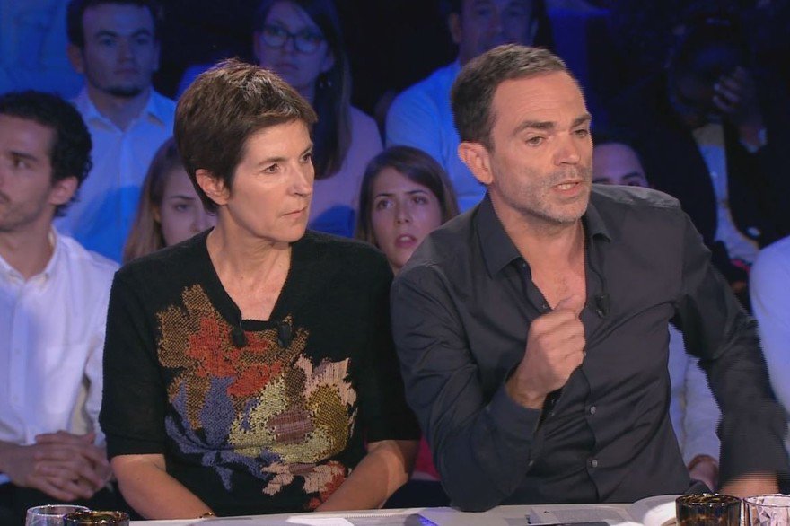 __Verlaine__'s tweet image. Ce soir sur France2 dans #ONPC ne ratez surtout pas le face à face la belle et les bêtes, l'intelligence face à la connerie, l'aigreur face à la fidélité, ce soir... découvrez @VirginieCalmels tout simplement, elle représente la nouvelle génération LR avec @laurentwauquiez
