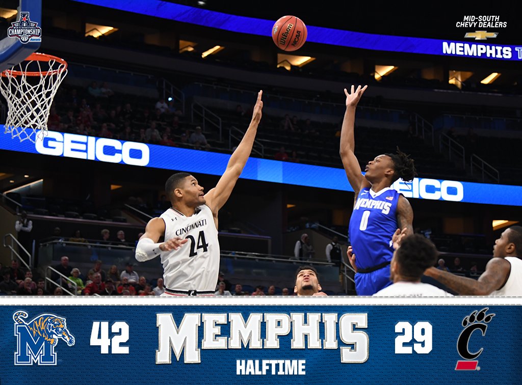 TigersAthletics's tweet photo. HALFTIME | Tigers lead at the break!

Jamal Johnson with 17 points to pace Memphis.

#GoTigersGo https://t.co/Ipj0u5UhmU