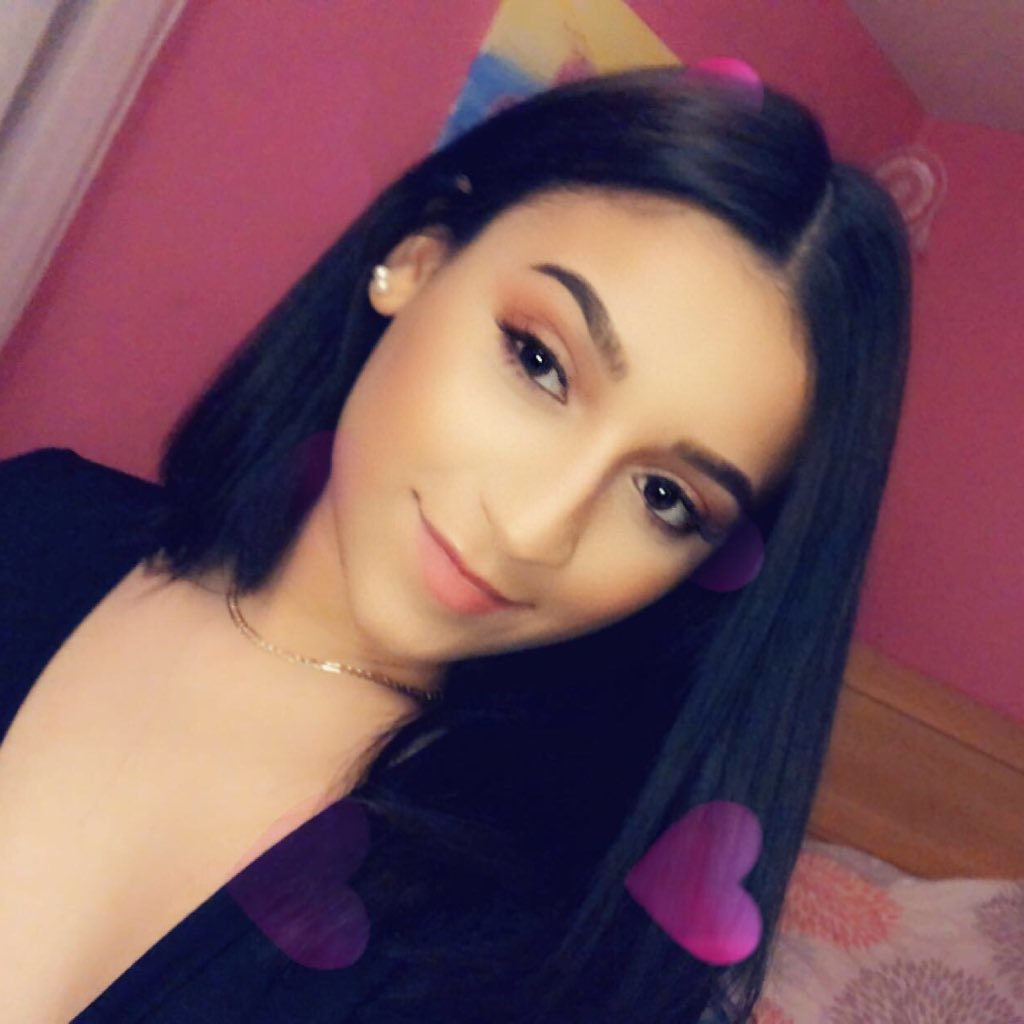 aaliyahmg_'s tweet photo. #NewProfilePic https://t.co/DpTDxY6Tei