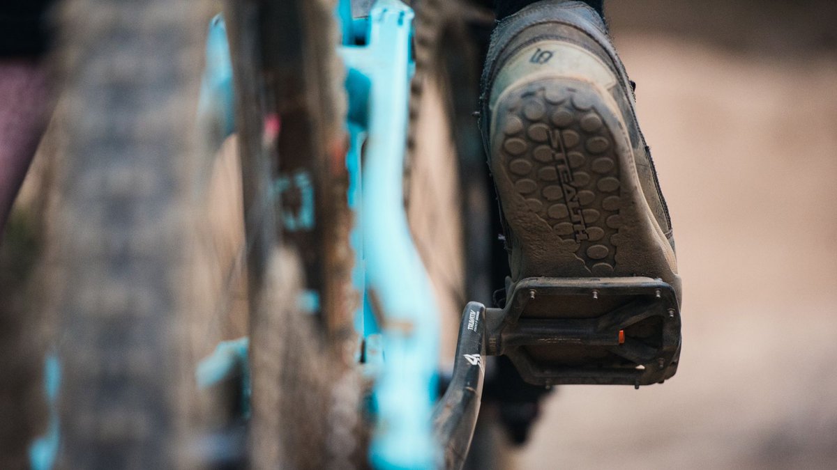 SpinfulBike's tweet photo. The @konaworld #WahWahII pedals are back in stock at @CentDistrictGR! See what @bikemag thought in their in-depth review: https://t.co/jR4OuYb1hI #GMRI #KonaBikes #MTB https://t.co/oaB8HJNYNE