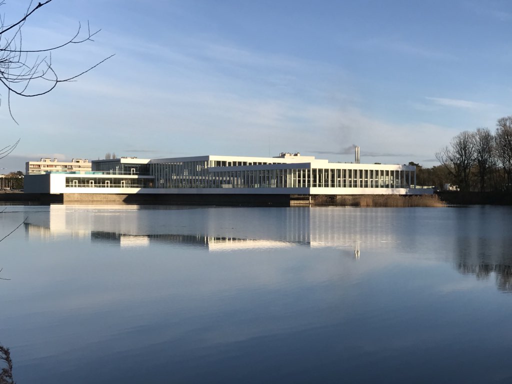 grandsoissons's tweet photo. Complexe aquatique Les Bains du Lac, ouverture le 31 mars 2018. #lesbainsdulac #grandsoissons #complexeaquatique #architecture #architecture_view #soissons #mercinetvaux #communautedagglomerationdusoissonnais #piscine #sauna #balneo #fitness #cardio #hammam #pentagliss https://t.co/bhp2SiUxym