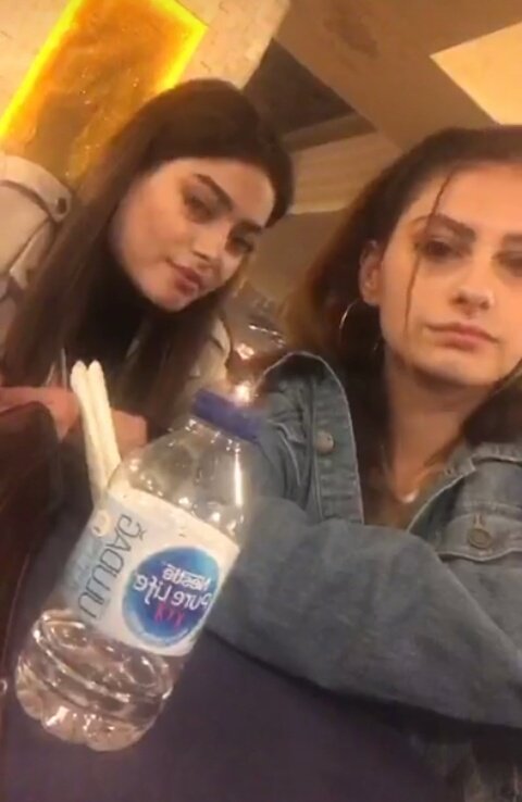 simay_barlass's tweet photo. AŞKK 😍😍😘 @simaybarlass @myilmaaaz #SimayBarlas https://t.co/vEITPnRut0