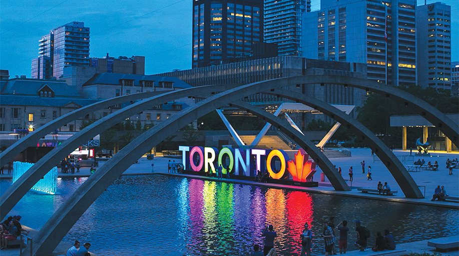 Rotary's tweet photo. The final registration discount deadline for the #Rotary Convention in Toronto is 31 March. Sign up now and save on registration - https://t.co/7qCP2RlJpq #Rotary18 https://t.co/uycxQjl6wf