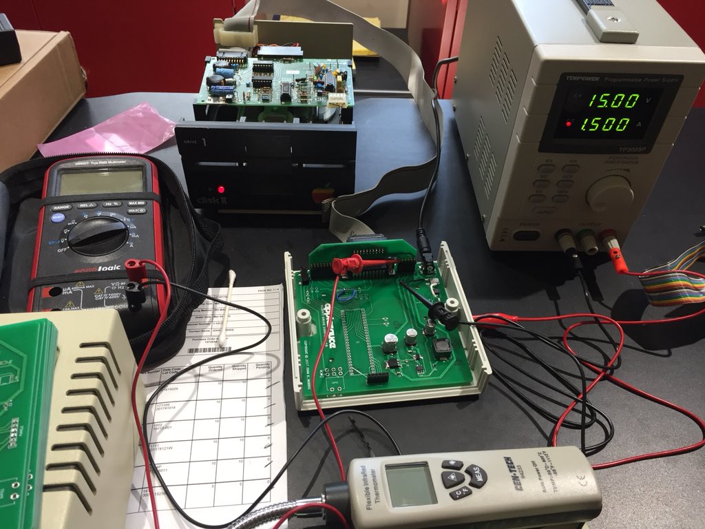 DiskBlitz's tweet photo. Building and testing the new Applesauce hardware today. Stress testing the new power circuit currently. Run it till it pops! Boards fit nicely in new cases. Getting close to release! https://t.co/8HmhgptcjK
