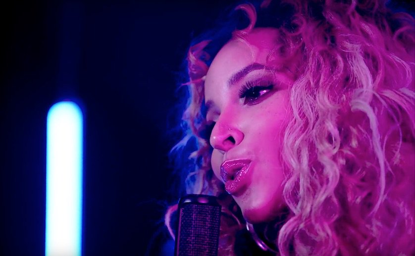 VARIANCE's tweet photo. Watch @Tinashe's stripped back performance of her @OffsetYRN collaboration "No Drama" https://t.co/GW2C3R99Zx https://t.co/jXYtsxHxEj