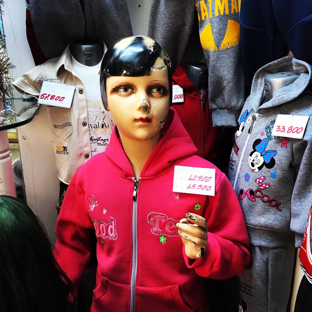 Poximity's tweet photo. Mannequin Gaggle - feat Baby Grandma, the Midwich Cuckoo, Young Adolf etc
#streetphotography #tunis #tunisia #mannequin #poximity @poximity https://t.co/AnleVpOuae