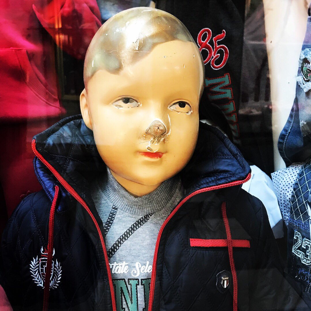 Poximity's tweet photo. Mannequin Gaggle - feat Baby Grandma, the Midwich Cuckoo, Young Adolf etc
#streetphotography #tunis #tunisia #mannequin #poximity @poximity https://t.co/AnleVpOuae