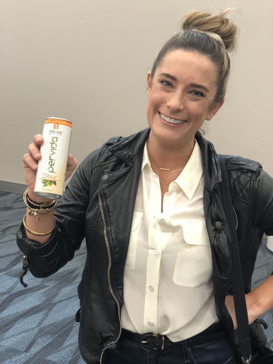 PervidaHealth's tweet photo. ✨The #1 fun beverage at the show! ✨
.
Booth N1247 #expowest ✨🥂✨
#tradeshow #zerocalories #zerosodium #carbonated #beverage #greattaste #pomegranateseedoil #pomegranate #hokies #doyoupervida #pervida #immuneboost #immunity #guthealth #guthacking https://t.co/aX50GROZ1u