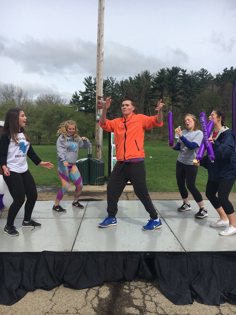 EVERYONE is invited to come walk, dance, and celebrate friendship and inclusion with us on April 21st at Best Buddies Pittsburgh’s friendship walk! Visit this link to join our team bestbuddiesfriendshipwalk.org/pghwalk/suppor… ! #bestbuddiesusc #bestbuddiespgh #bestbuddiespa #BestBuddiesMonth