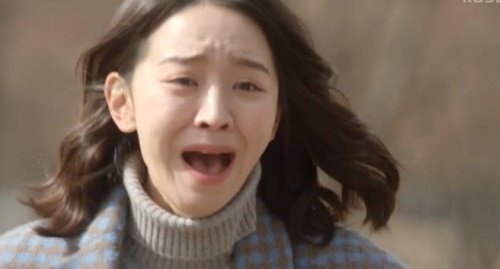 『黄金色の私の人生』チョン・ホジンの死を迎えてシン・ヘソン嗚咽…今日(11日)最終回 contents.innolife.net/news/list.php?… #黄金色の私の人生 #シン・ヘソン