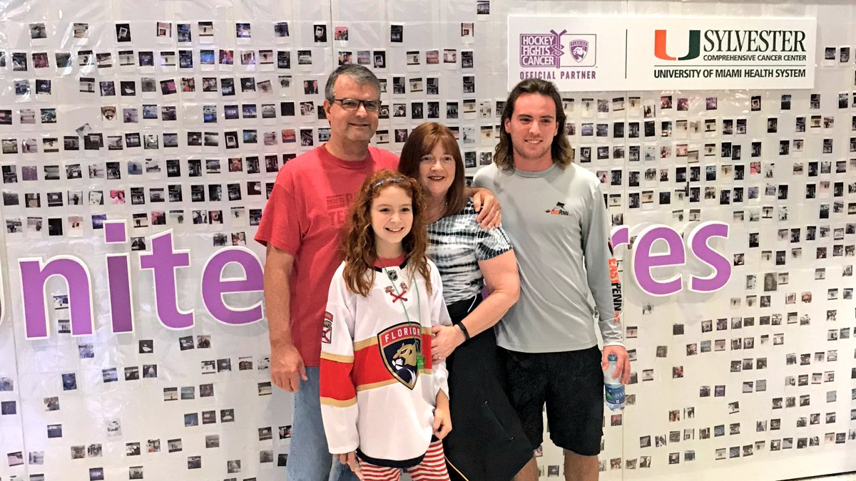 SylvesterCancer's tweet photo. Hockey Fights Cancer tonight as the @FlaPanthers take on the @NYRangers. #UniteForCures https://t.co/LdMJkUrIhZ