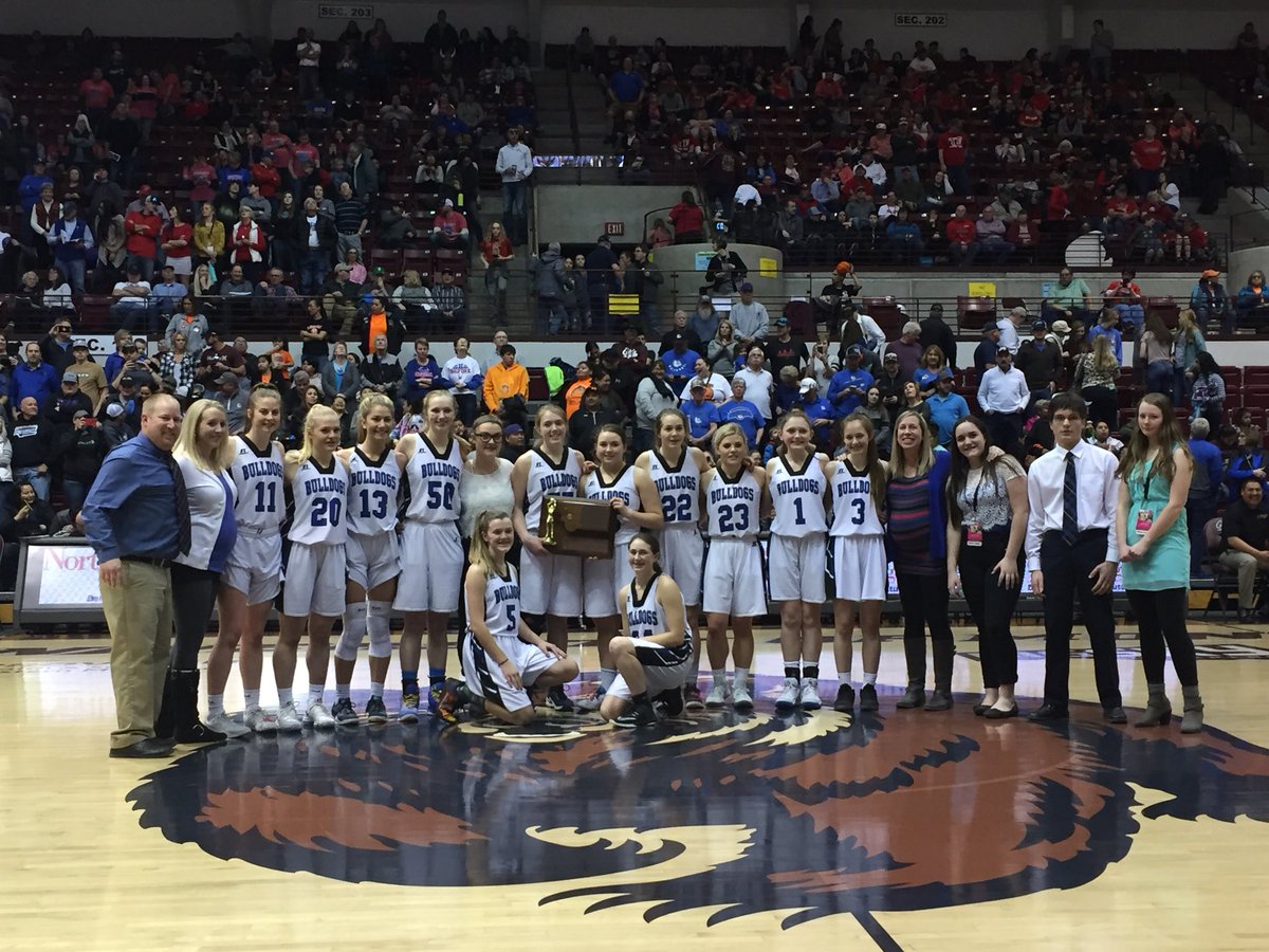 FrankGogola's tweet photo. .@Townsendk12 girls take third place at state. #ClassBgbb #mtscores https://t.co/zWiI3THqLw