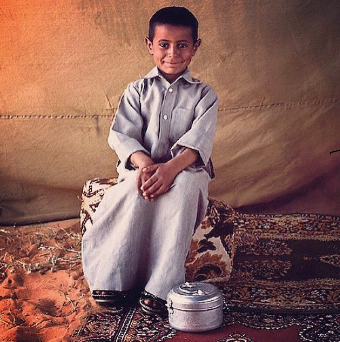 صورة جميلة لصبي من بدوي المرة يعود تاريخها إلى عام 1403 هـ 1983 م Vip2099