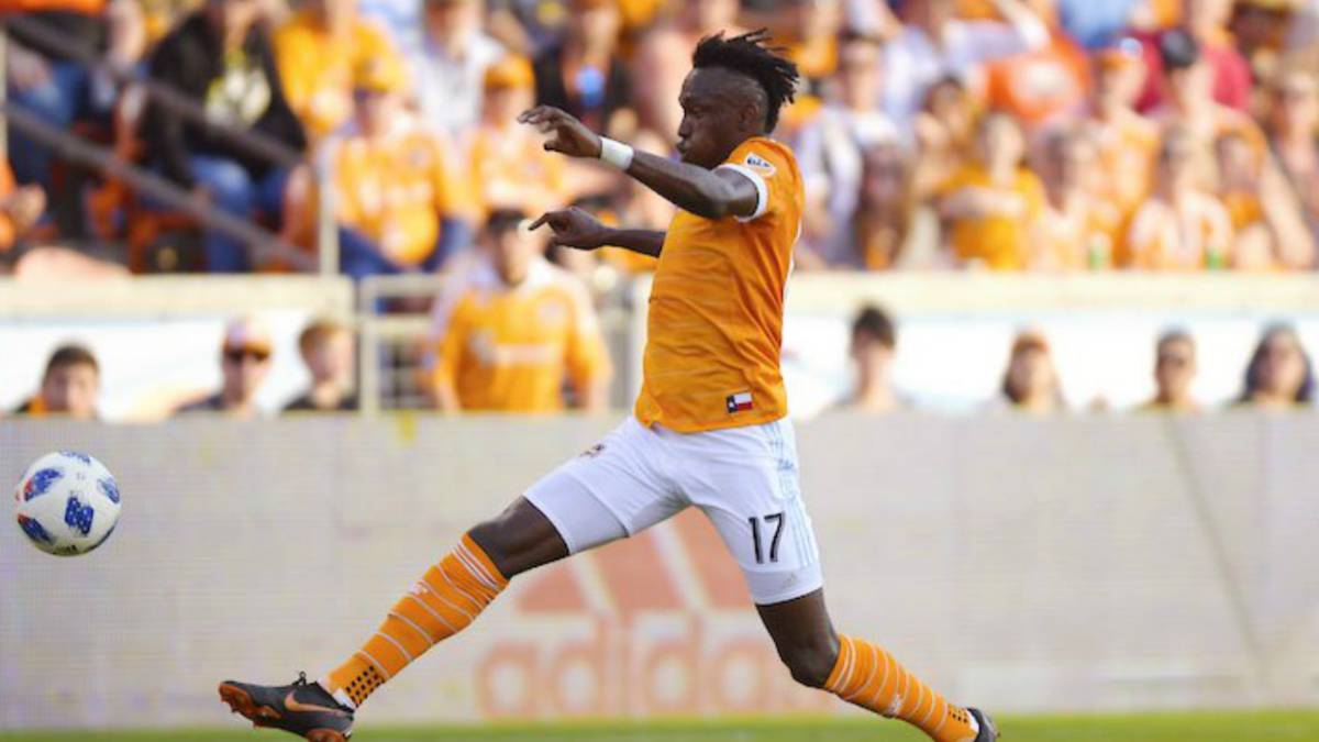 televicentrohn's tweet photo. #Alberth Elis anota al #Whitecaps para el 1-1 del #Dynamo https://t.co/EjlH35gF36 https://t.co/oW3Ur3J18D