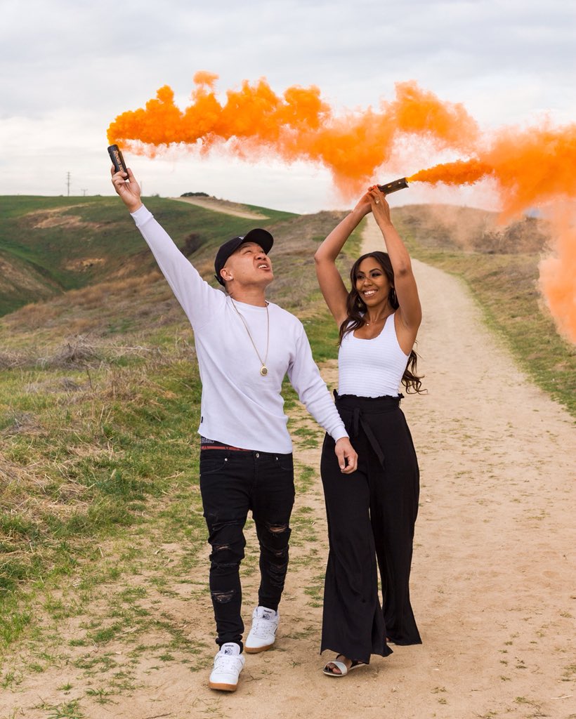 TimothyDeLaG's tweet photo. Gender reveal! Are we having an alien or Cheetos??
👽🐯
Lmao sike no, this is NOT a gender reveal, we just wanted to take some pics with these smoke bombs.
📷: @Jayceeco1 https://t.co/wD9COfaOuU