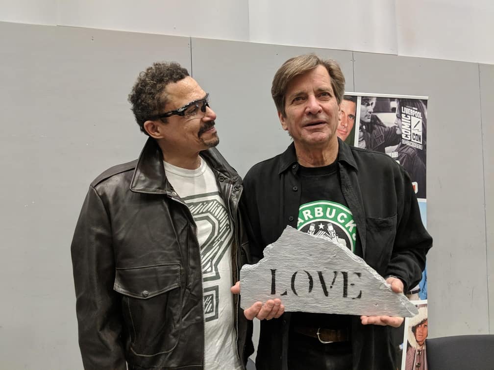 LoveArtglobal's tweet photo. Had a great day at #liverpoolcomiccon and got to meet 1 of My 4 hero's #TheFaceman aka @MrDirkBenedict @TheATea71719014
@MrT https://t.co/LHoVrb8I4A