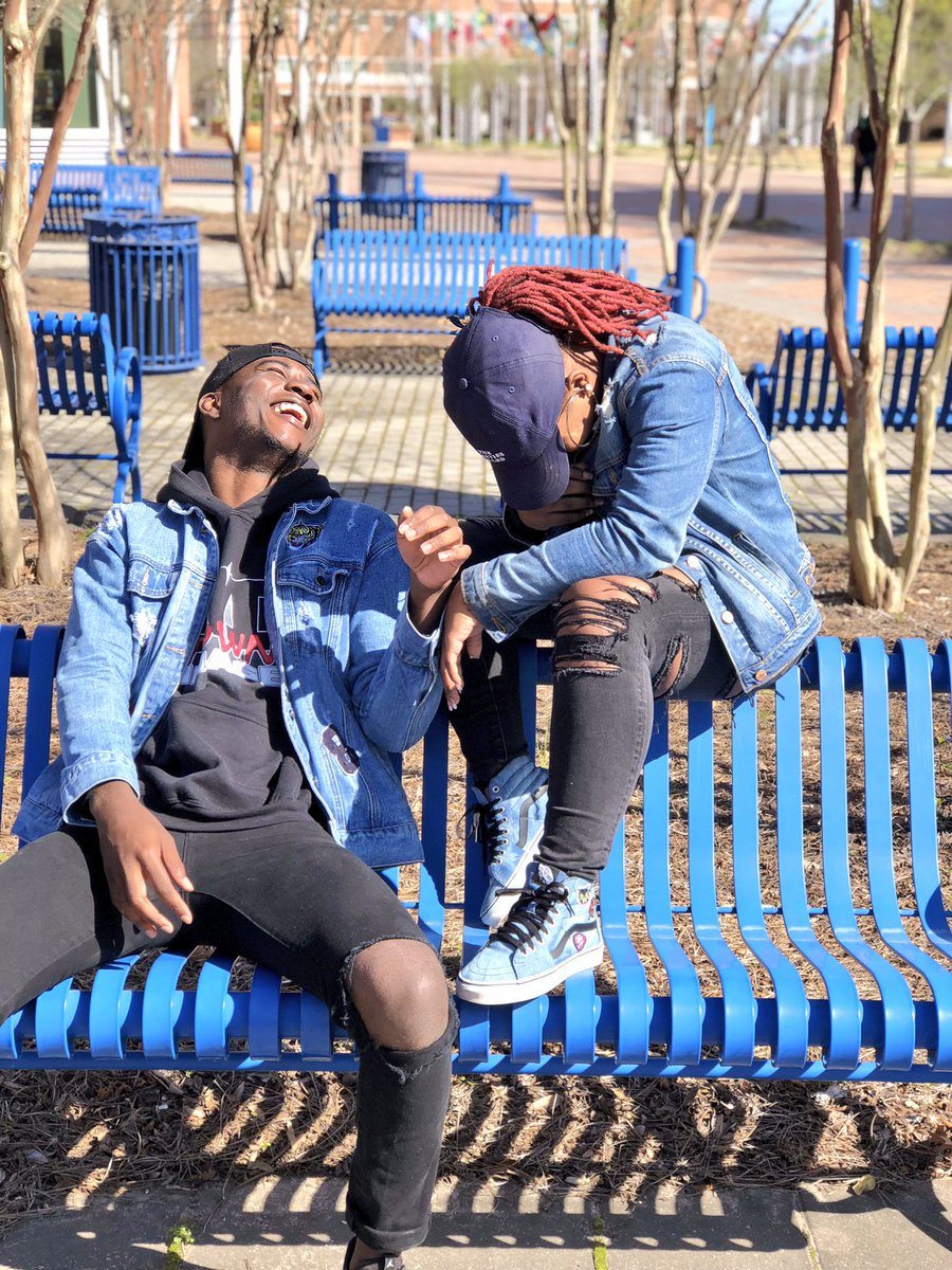 SoTyraa5415's tweet photo. 🗣Ten Toes Behind You, You Kno That I Got You❤️🤞🏽👫 https://t.co/6rXW6wAGMU