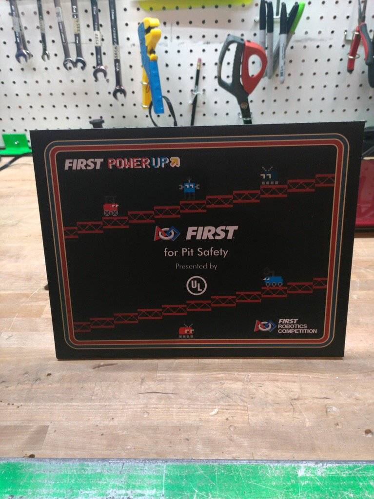 Ridgebotics's tweet photo. Hey Ridgebotics Supporters! Day 1 of the Heartland Regional has come to an end! We were awarded our 9th Pit Safety Award in 6 years, had a 5-3 record and finished 13th! Check back in tomorrow for more updates! #omgrobots #FIRSTPowerUp #heartlandregional https://t.co/sL8aCk2PUz