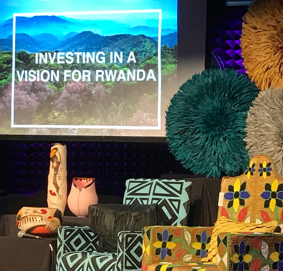 AfrInnovFdn's tweet photo. We’re at #SXSW2018 spending the weekend at the #AfricaHouse meeting thought leaders, innovators and change makers from the continent. Excited for the next talk on    investing in #Rwanda. @IPAprize @LocusAnalytics https://t.co/aRV6fEaos7