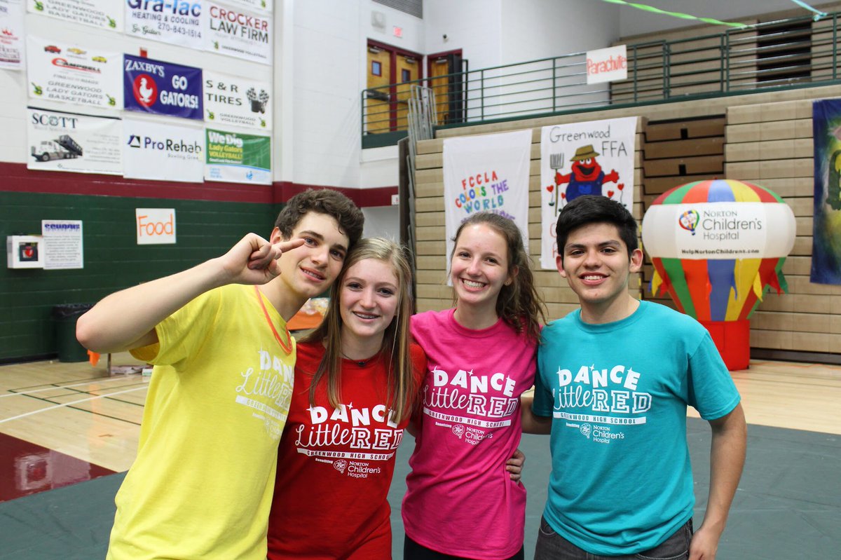 DanceBigRed's tweet photo. We had an amazing night with Greenwood and South Warren High School for their Dance Little Red’s! South Warren raised $4,326 for their first #DLR and Greenwood raised $6,008 for their second #DLR! We’re extremely proud of all of their hard work and dedication! #DLR18 #DBR18 #JFK https://t.co/ftVu0WkB35