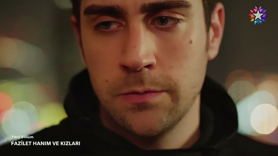 beklenenkral's tweet photo. Hazan da Yağız da hiç sorgulamadan inandı resmen Farah'ın yalanlarına. Bunların ya aşktan tüm algıları kapandı ya da diğer ihtimali yazmak istemiyorum şuan. #FaziletHanımveKızları #senibırakmam https://t.co/DxLEdd7D19