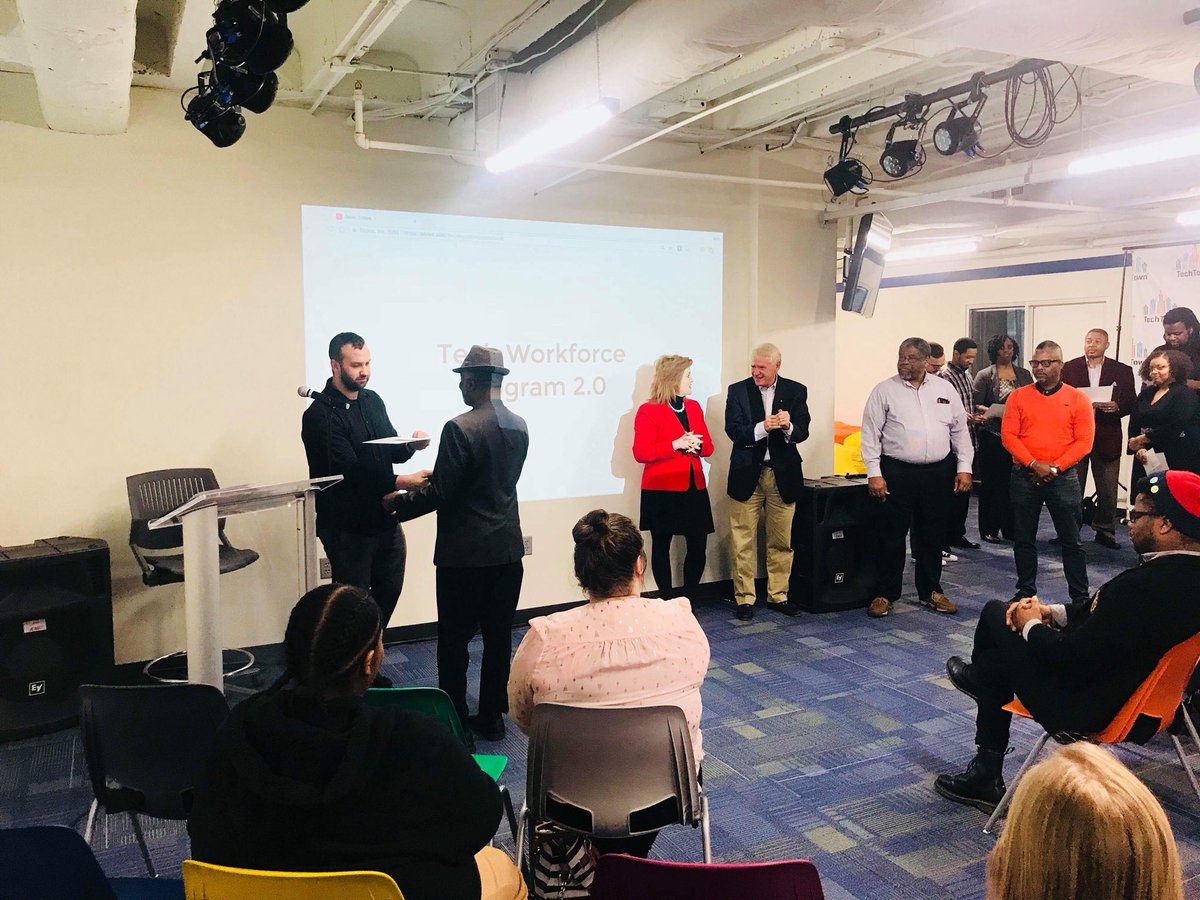 MSiworkforce's tweet photo. MSi &amp; the CWE are excited to celebrate the TechTown Chattanooga, Tech Workforce Program 2.0 Graduates! 
Congrats on a job well done!

For info on speaking with these motivated graduates, contact our team today @MSiworkforce 
We. Are. Workforce.
#msiworkforce
#cha
@MsDCLowe https://t.co/5deJTGM8C1