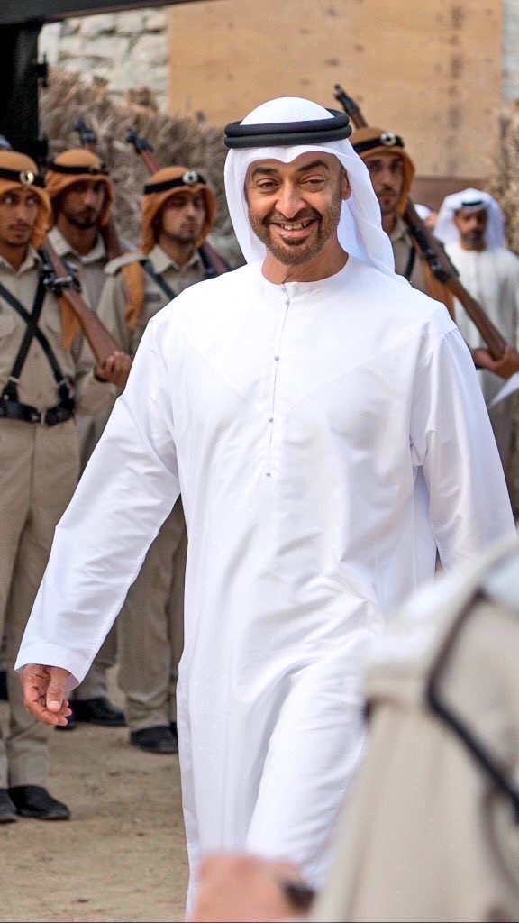 iiShamma's tweet photo. كل عام وانت القائد الـمُلهم💙
#محمد_بن_زايد https://t.co/Hr6zsQUWl9