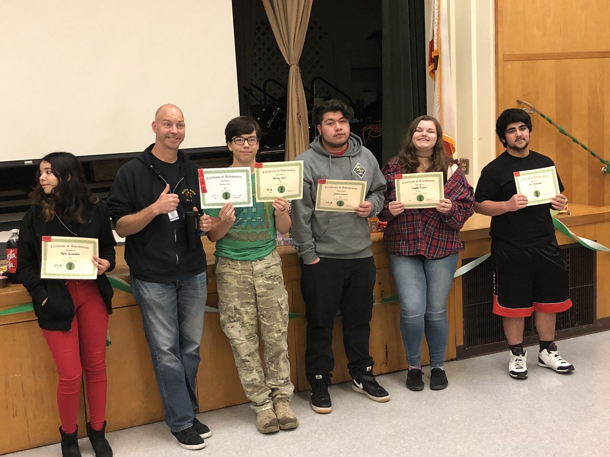 KatyKazi's tweet photo. #proudprincipal moment #attendancematters #studentleaders18 #teacherof the session at Maple HS #greatstaff #greatschool #greatkids @lusdedtech @msinstagrahm @pjpulosfusd @rpv805 @rapsa https://t.co/tSv6rSxxSc
