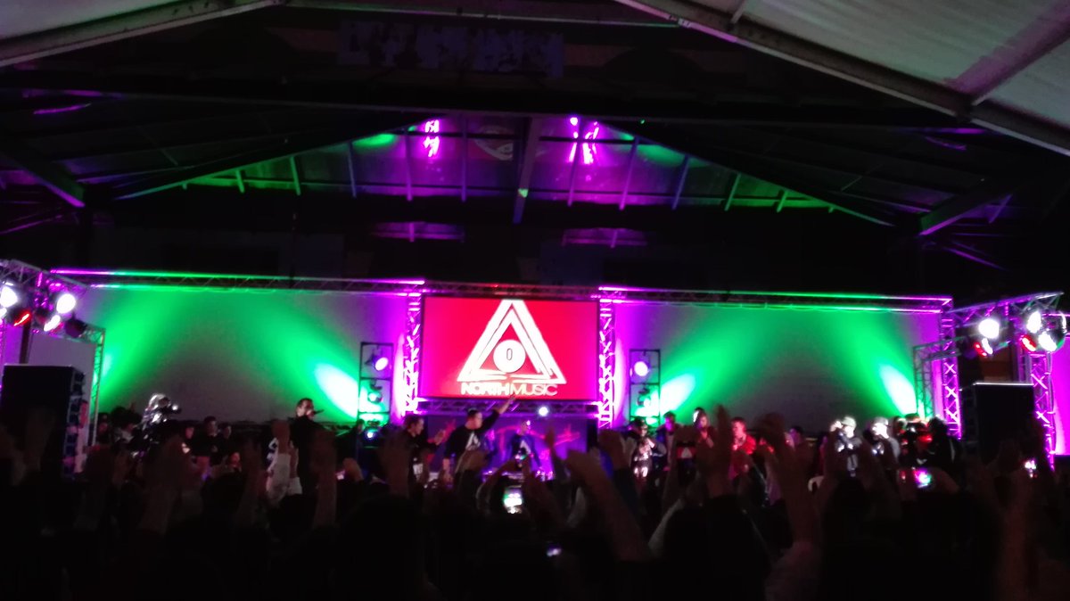 RapYCantabria's tweet photo. @Eloy393 hace doblete este fin de semana y gana la final de @NorthMusic_es Gran tarde la pasada en Camargo y con un buen número de público https://t.co/dYtEXb69Gn