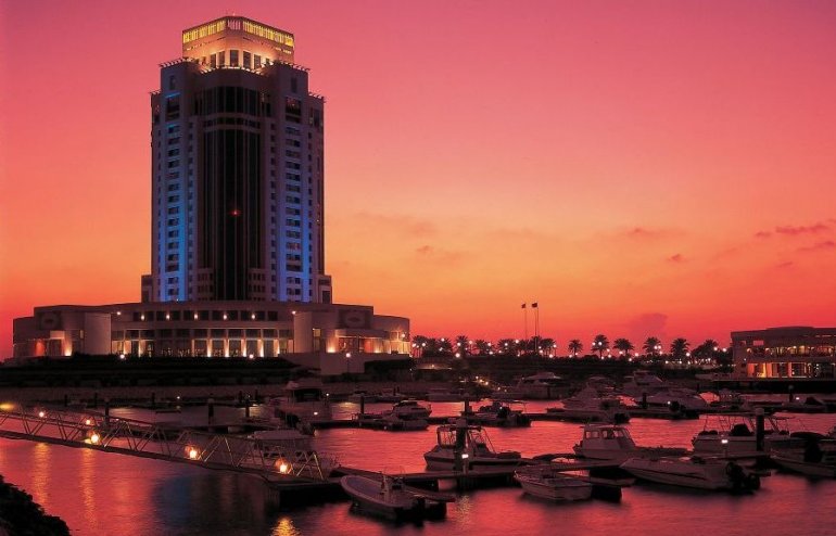 Over 1,000 people to fly in for an Indian destination wedding in Qatar thepeninsulaqatar.com/article/06/03/…