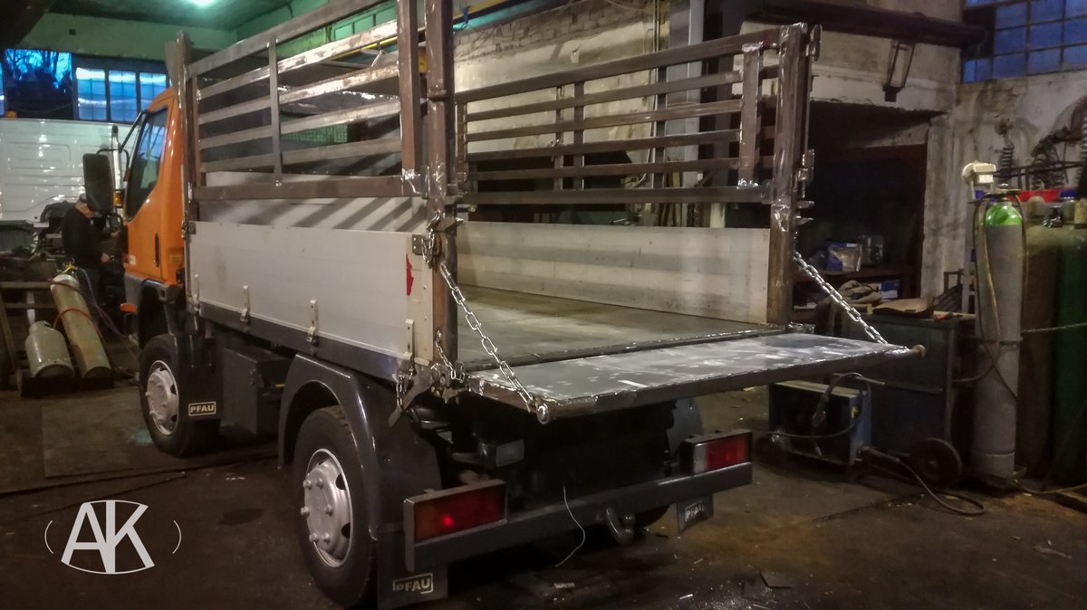 Mitsubishi Canter Fuso 4X4 Rexter PFAU

#Tippertruck #Dumptruck #4X4 #Trucklife #Trucks #EpaggelmatikoOxima #FUSO #CanterCan