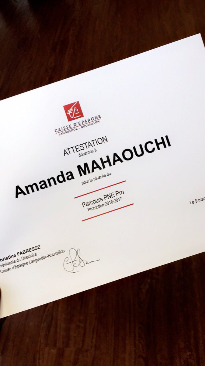 AmandaMahaouchi's tweet photo. Remise des diplômes avec @fabressec et @MolhoPhilippe merci pour cette belle formation enrichissante. Puis visite privée des nouveaux locaux du siège, merci à @NicolasBalerna et @Fevre_jcharles https://t.co/hhmGzHGY72