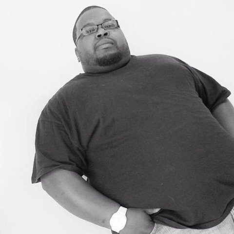 He's BAAAAAAAAAAACK!!!!

Taking the tables tonight at 9 o'clock, your friend--and ours-- <a href="/djmaxxgruv/">MidWest Coast</a> .
Bacardi and El Jimador silver specials begin when he does. 
See you tonight, peoples!