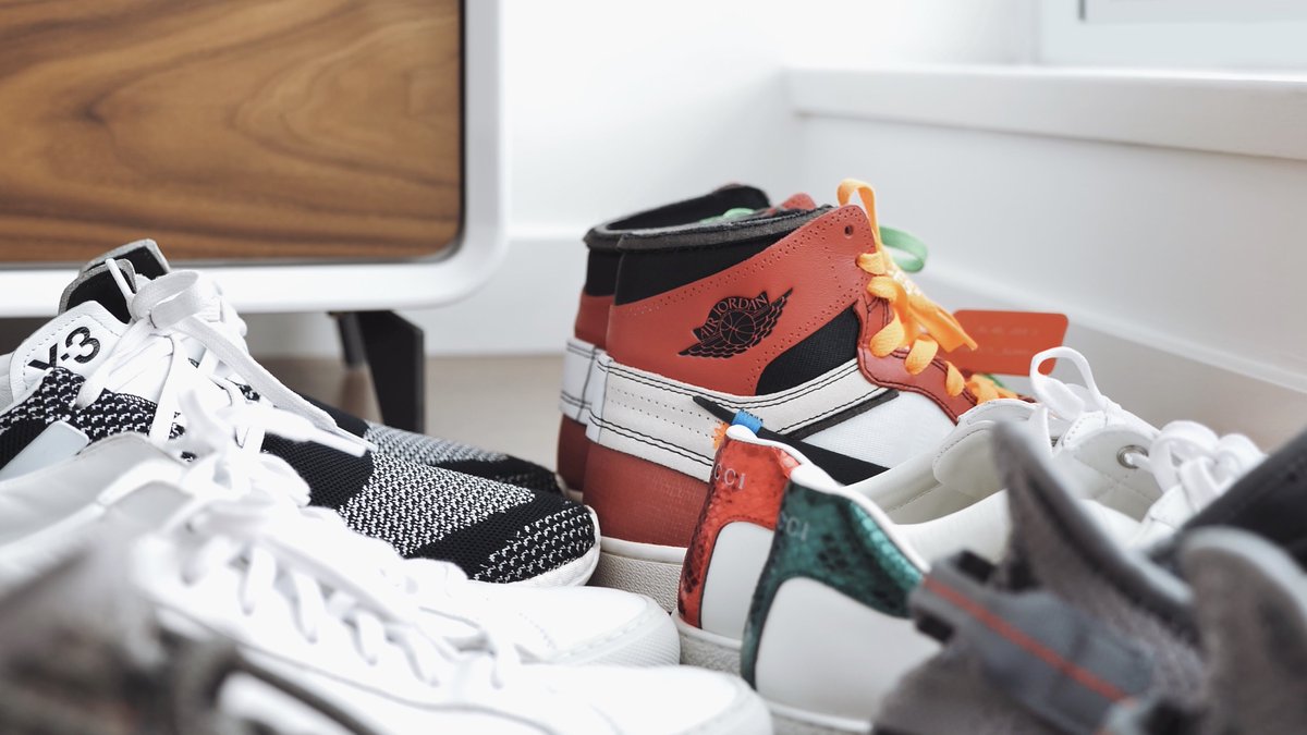 MY SNEAKER COLLECTION! (2018)

youtu.be/fSSK2TM2ve4