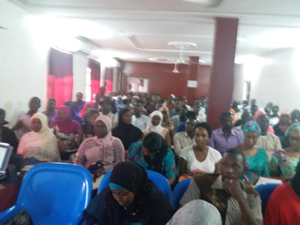 inoussa_arima's tweet photo. Séminaire ce matin dans les locaux de ADU à Niamey. Ambition : aider et préparer les jeunes à décrocher leur premier emploi. https://t.co/xXdjOYjeVW