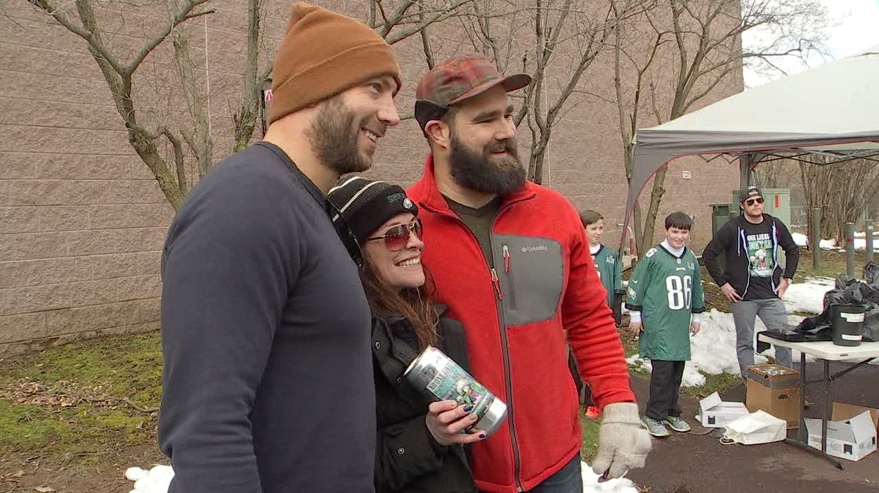 FOX 29 no Twitter: "'NO ONE LIKES US, WE DON'T CARE': @Eagles' Jason Kelce,  along with Broken Goblet Brewing and former Eagle Connor Barwin, unveiled a  new brew today that will help